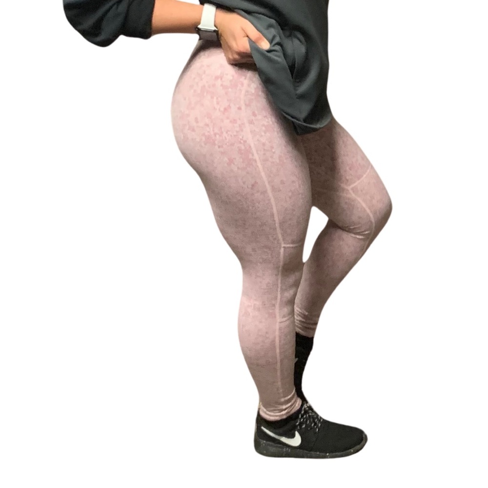 Gymshark Dusty Pink Fleur Leggings Size Small